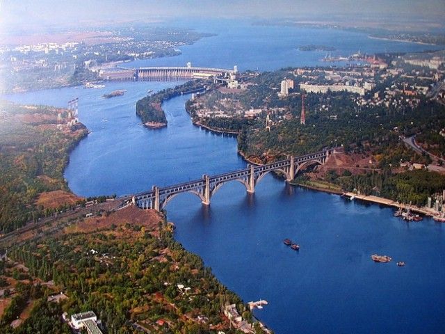 Extension of Navigation Season at All Dnipro Gateways in Ukraine!