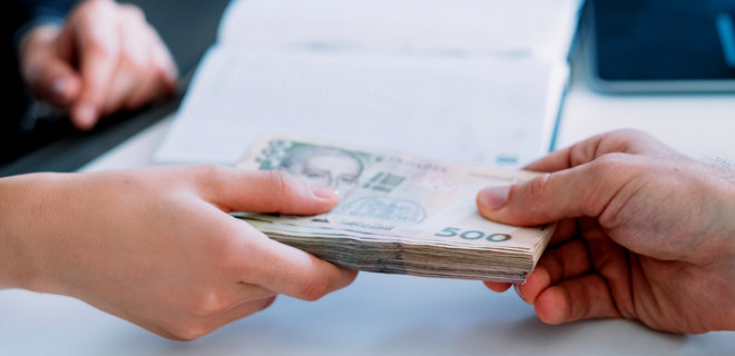 Ukrainians Begin to Receive Payments!