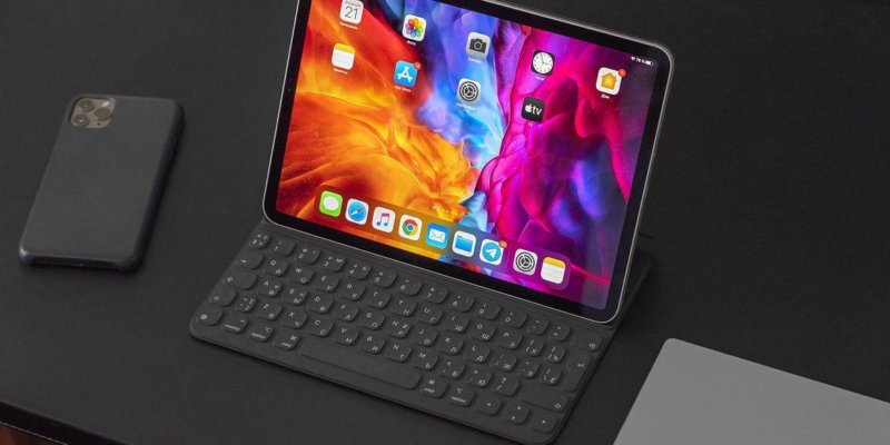 The 2021 iPad Pro Will Get a MiniLED Display!