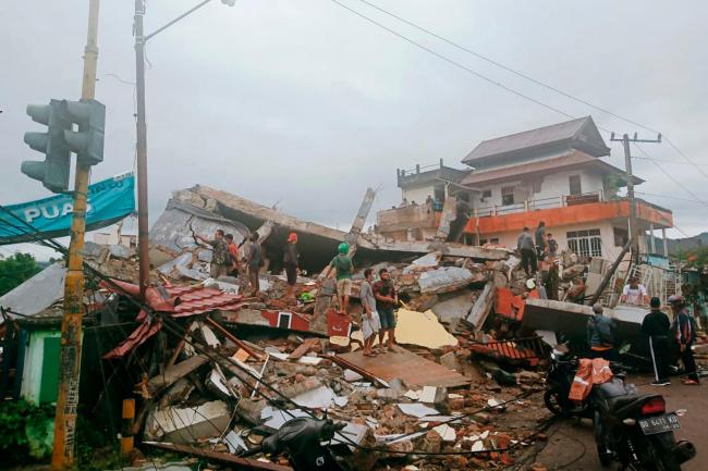 Catastrophic Earthquake in Indonesia!