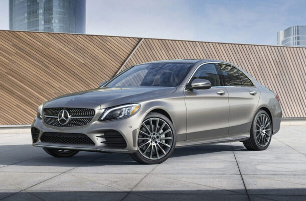 Mercedes-Benz Recalls 270,000 C-Class Cars Worldwide!