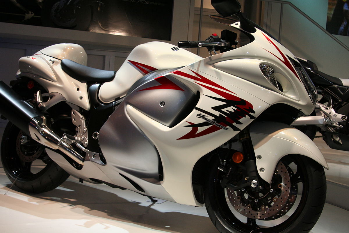 A New Generation of the Legendary Hayabusa Superbike from Suzuki!