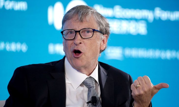 Bill Gates Announcement About the Social Media War!