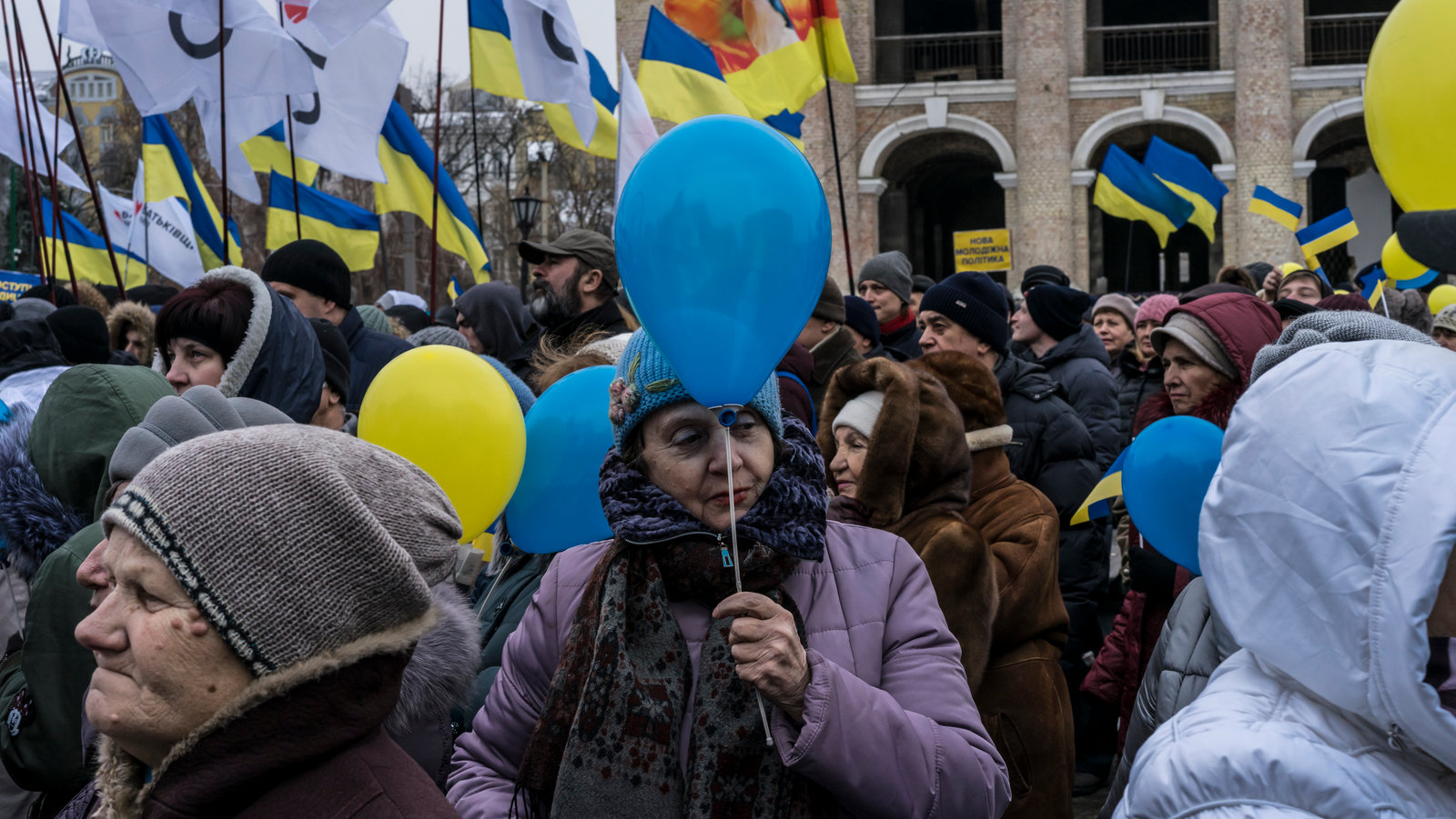 What Makes Ukrainians Happy?