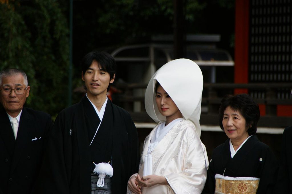 6 Interesting Wedding Traditions in Japan That Will Surprise You