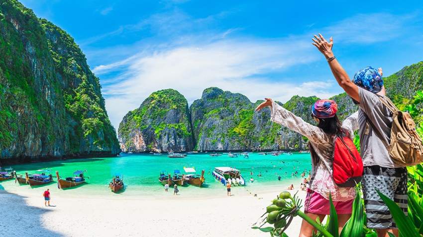 Thailand Plans to Open Places to Receive the Vaccine for Tourists in July