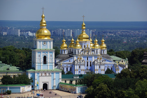 It Warms Up and Sunny Today in Ukraine