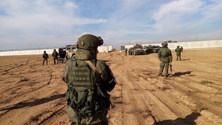 Russian Forces Return to Their Bases After a Crowd Near the Ukrainian Border