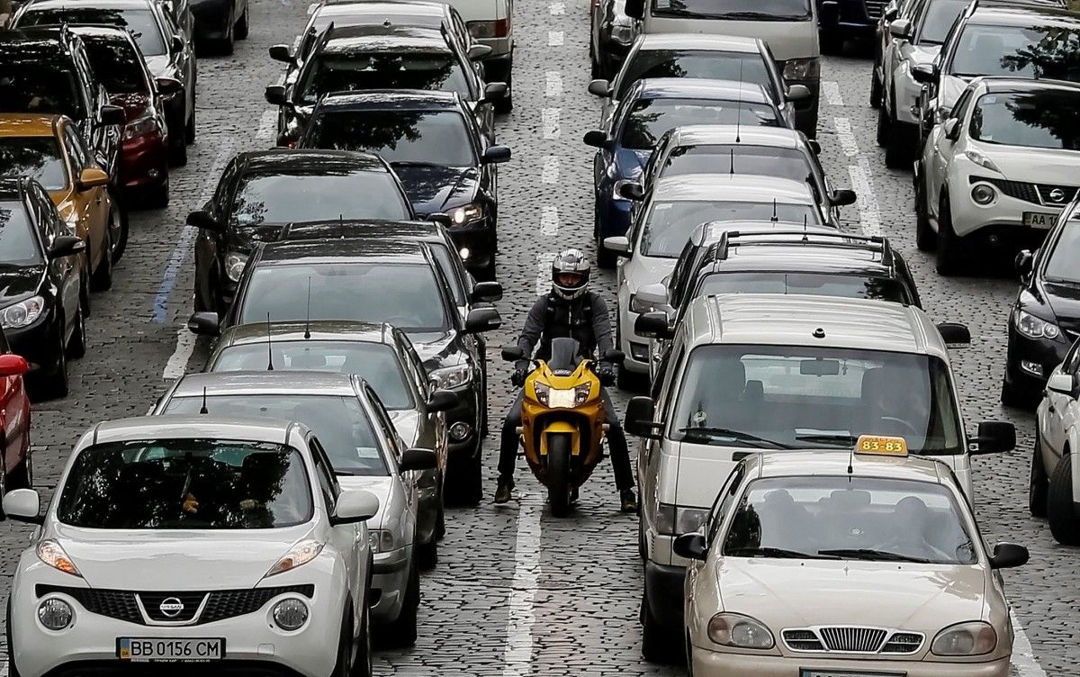 The Week in the Capital Begins with Traffic Jams