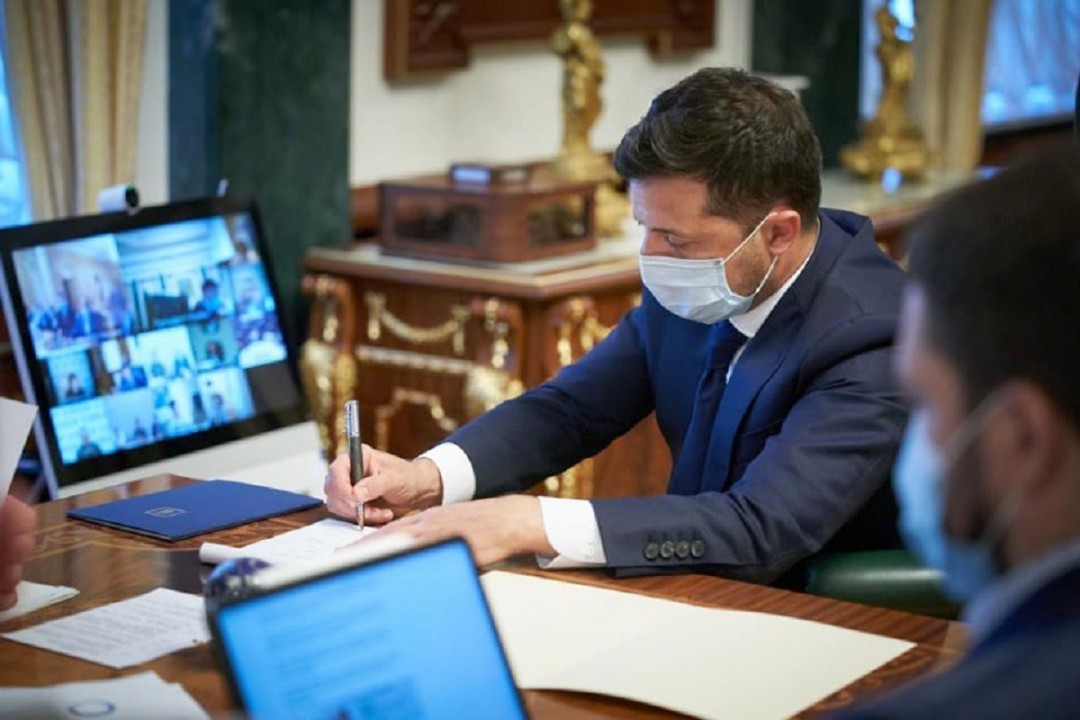 Zelensky Signs a Law on the Award of Scientific Degrees
