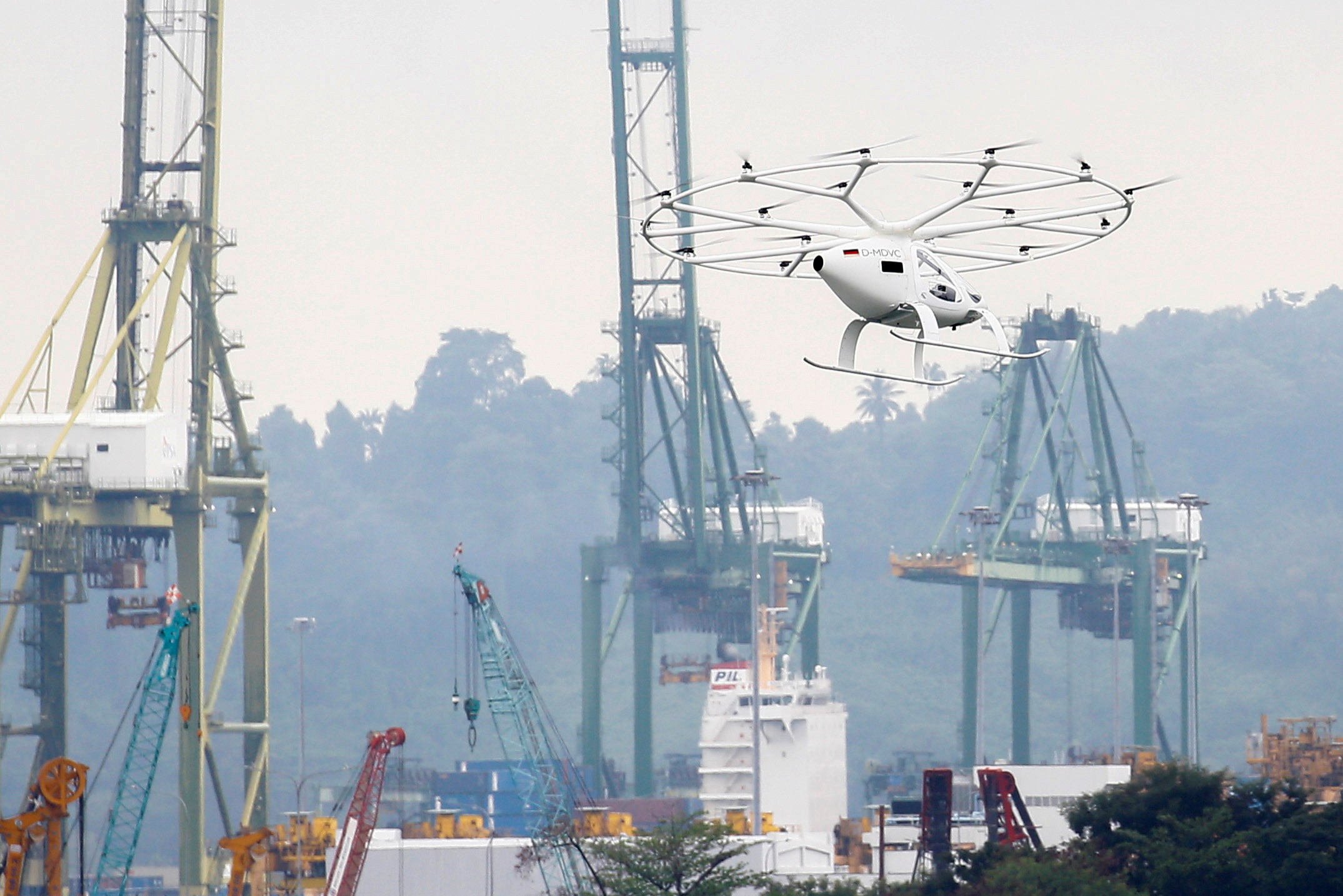 A Flying Taxi in Europe May Start Early at 2024