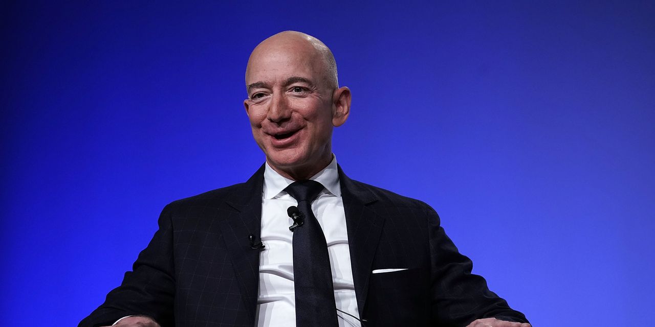 Billionaire Jeff Bezos Unloads the Second Tranche of Amazon Shares