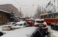 Traffic Jams Formed on Several Avenues in Kyiv