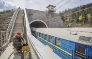 Ukrzaliznytsia Changes the Train's Movement Because of a Bridge