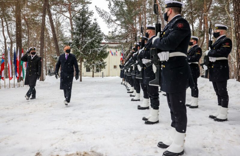 Zelensky Goes to the Summit of Presidents in Poland