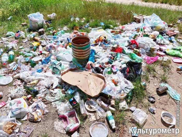A Garbage Dump Has Formed on the Beach of the Sanatorium in Odesa