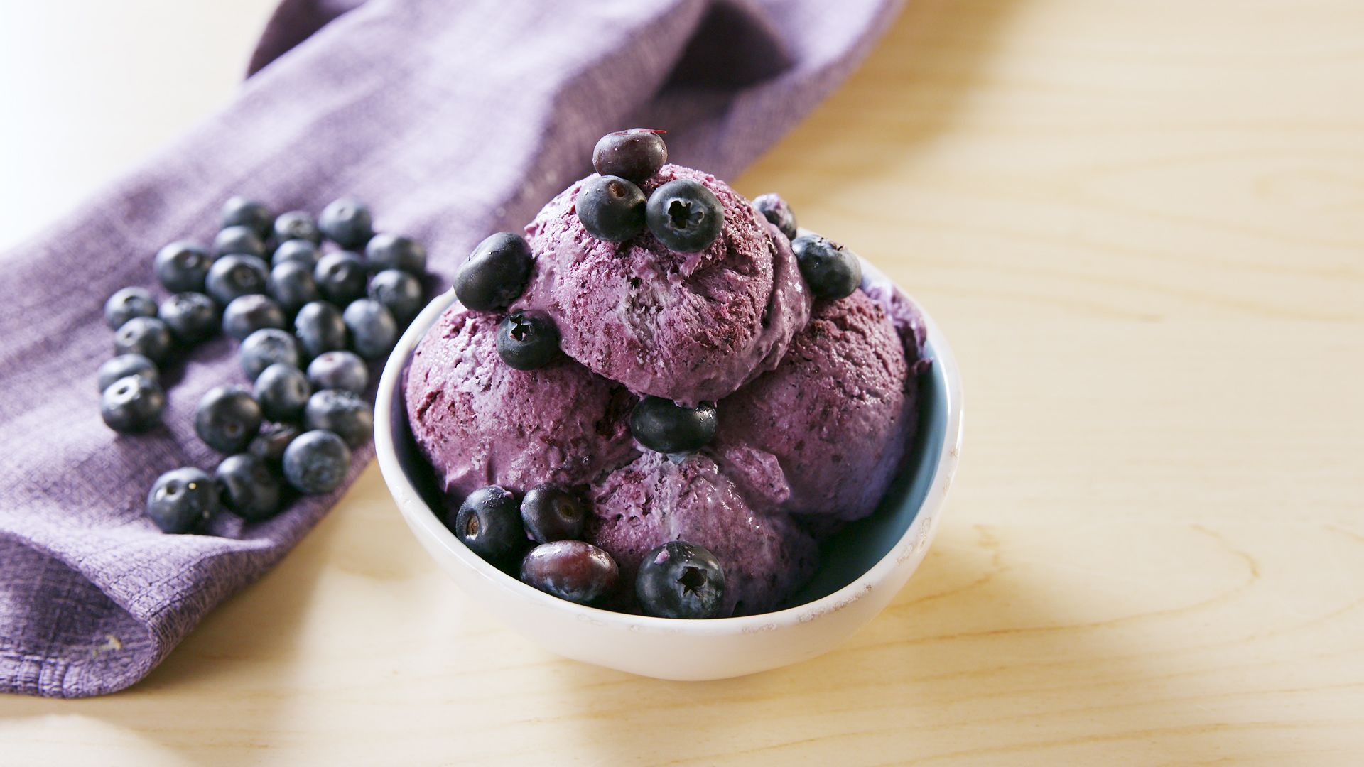 A Simple Recipe for Delicious Berry Ice Cream