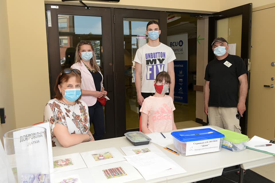 An Organization of Ukrainian Communities Collected Gifts for Children in Toronto