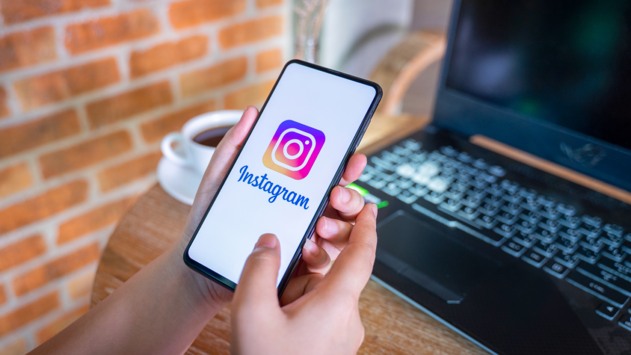 Instagram Changes the Algorithm for Publishing Stories