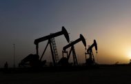 Oil Fell by Almost 1% Amid Market Expectations of Increased Supply