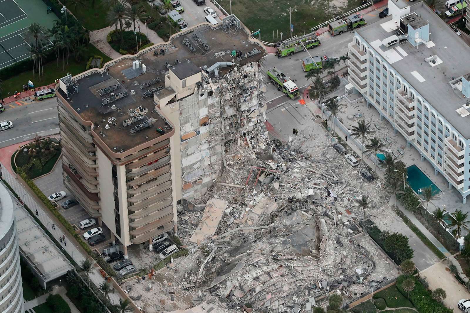 The Death Toll From a House Collapse in Florida Has Risen to 12