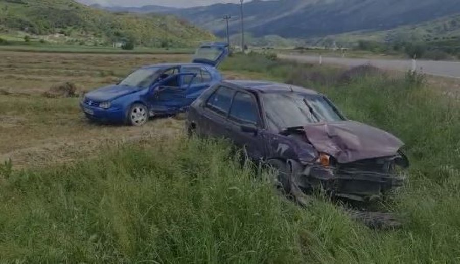 Two Cars Collide in Kyyanytsya and There Are Victims