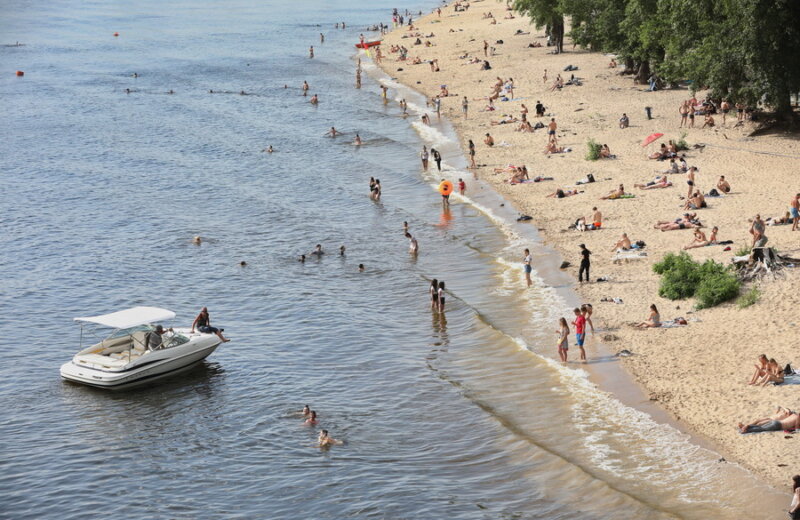 Banning Swimming on All Beaches in Kyiv