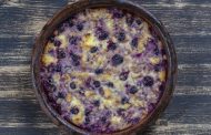 Blackcurrant Pie, a Very Quick Recipe