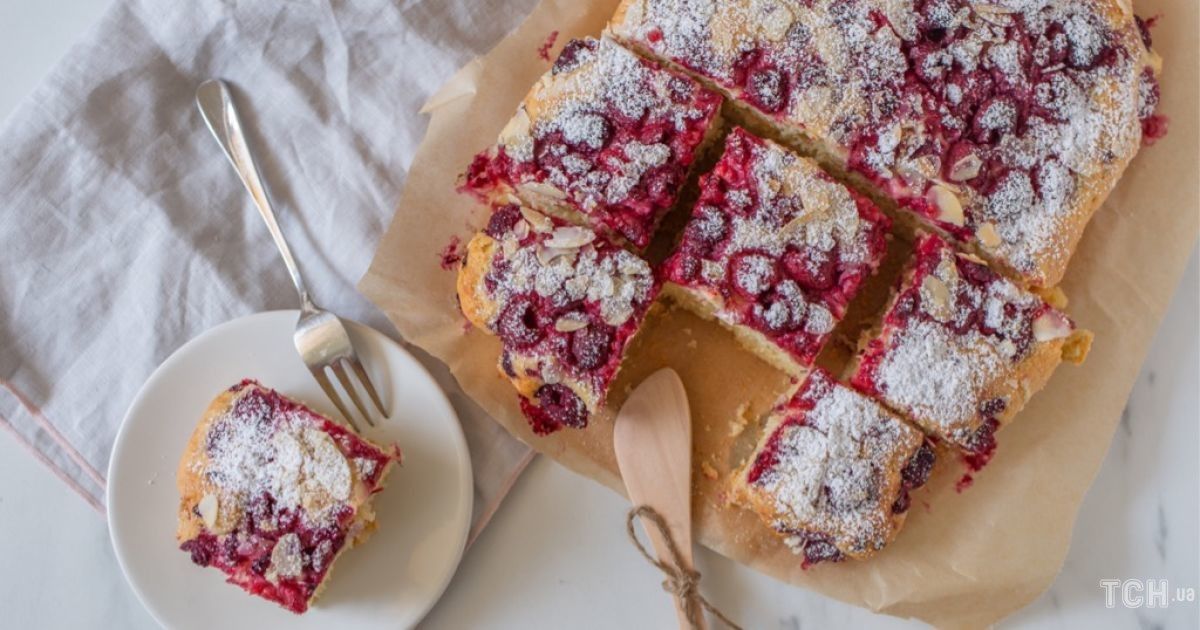 Cupcake With Raspberries, a Popular Summer Recipe