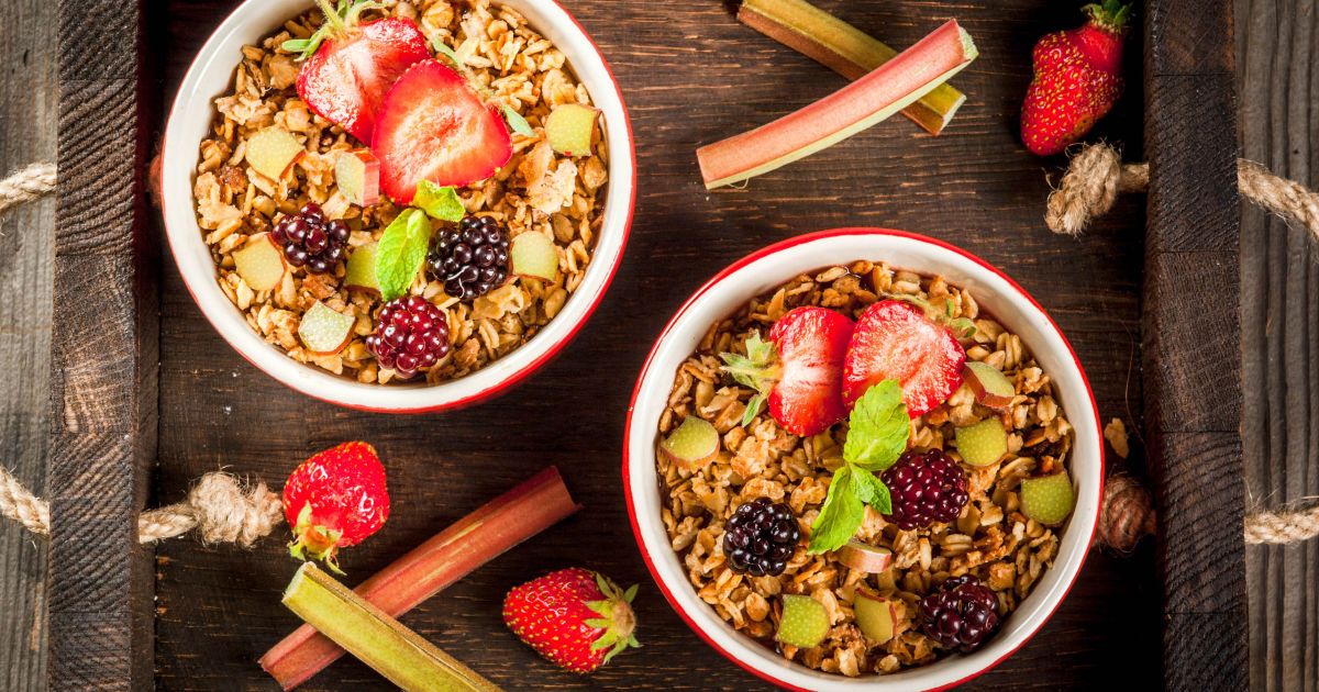 Lazy Oatmeal With Strawberries and Rhubarb