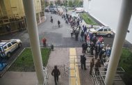 Long Queues Again Near the City Vaccination Center in Kyiv
