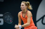 Yastremska Beats Five-Time Grand Slam Winner in Tennis