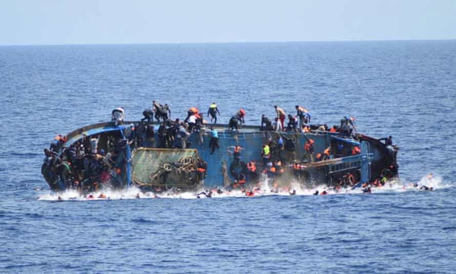 700 Migrants Were Rescued While Trying to Cross the Mediterranean