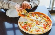 A Visitor to a Pizzeria in Italy Was Fined 400 Euros