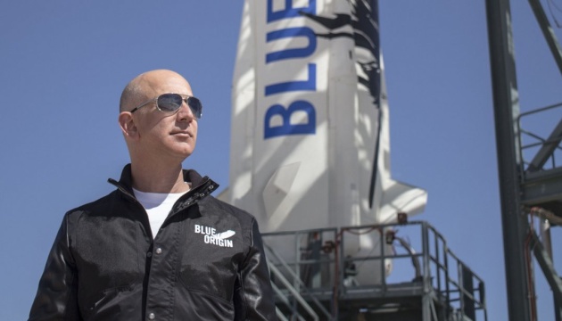 Bezos Becomes the World’s Richest Again