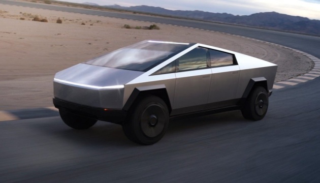Tesla Delays Production of the Cybertruck Until 2022