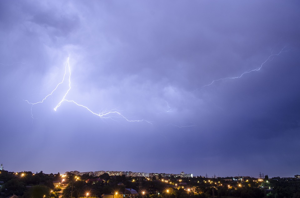 Thunderstorms Will Break Into Ukraine Today and Summer Heat Will Return