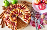 A Delicious Pie With Grapes and Apples