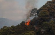 Evacuating More Than 900 People Due to Forest Fires in Spain