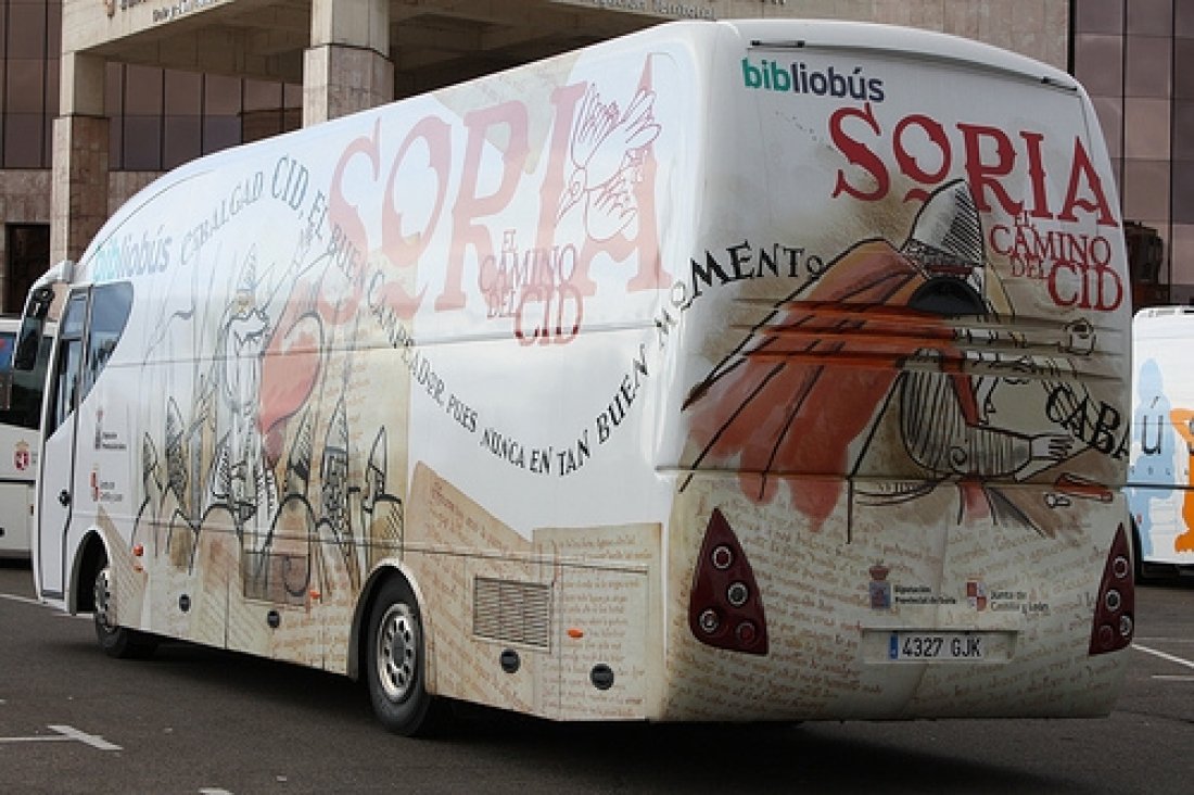 Soviet Bibliobus Launched in Dnipro