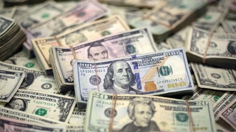 At the End of the Week, the Dollar Exchange Rate Changed in the Exchangers