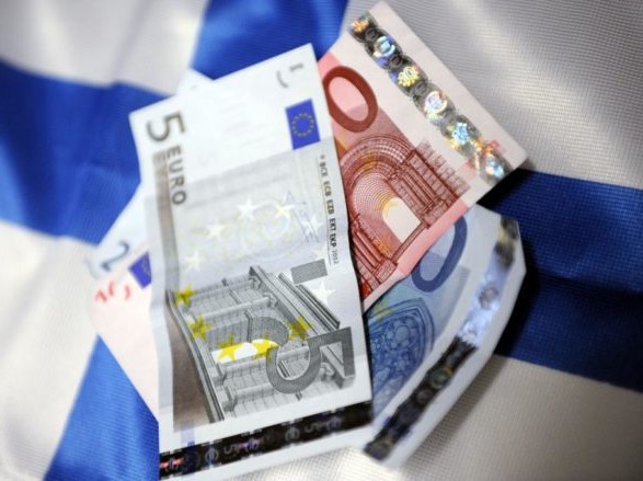 The official hryvnia exchange rate is set at UAH 26.51 / dollar