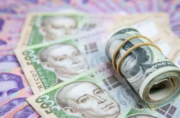The official hryvnia exchange rate is set at UAH 26.44 / dollar
