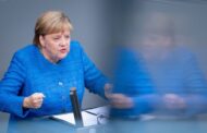Merkel chooses punk rock hit for her farewell ceremony