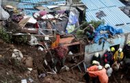 Wall collapse kills nine in southern India