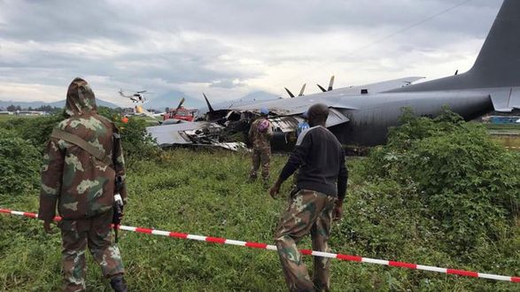 Five people died in a plane crash in eastern Congo