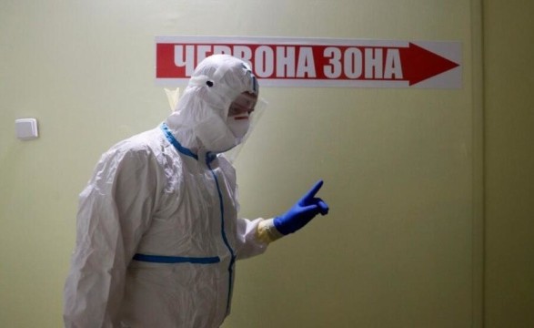 There are already 3.87 million cases of COVID-19 in Ukraine, 12,915 per day