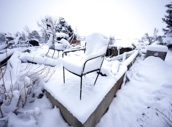 Due to heavy snowfall in Colorado, forest fires stopped