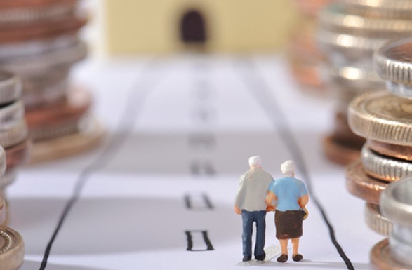 The Council has decided on the annual indexation of pensions: it will affect the military and civil servants