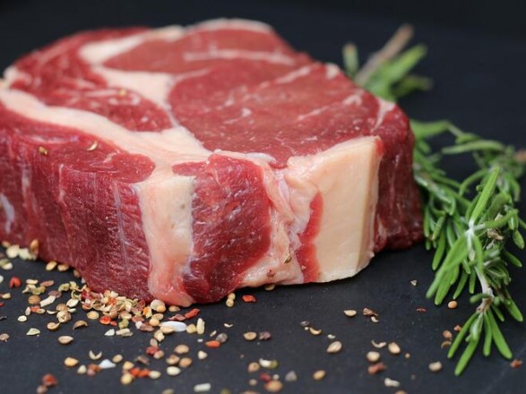 Abandonment of red meat prolongs life by 13 years - scientists